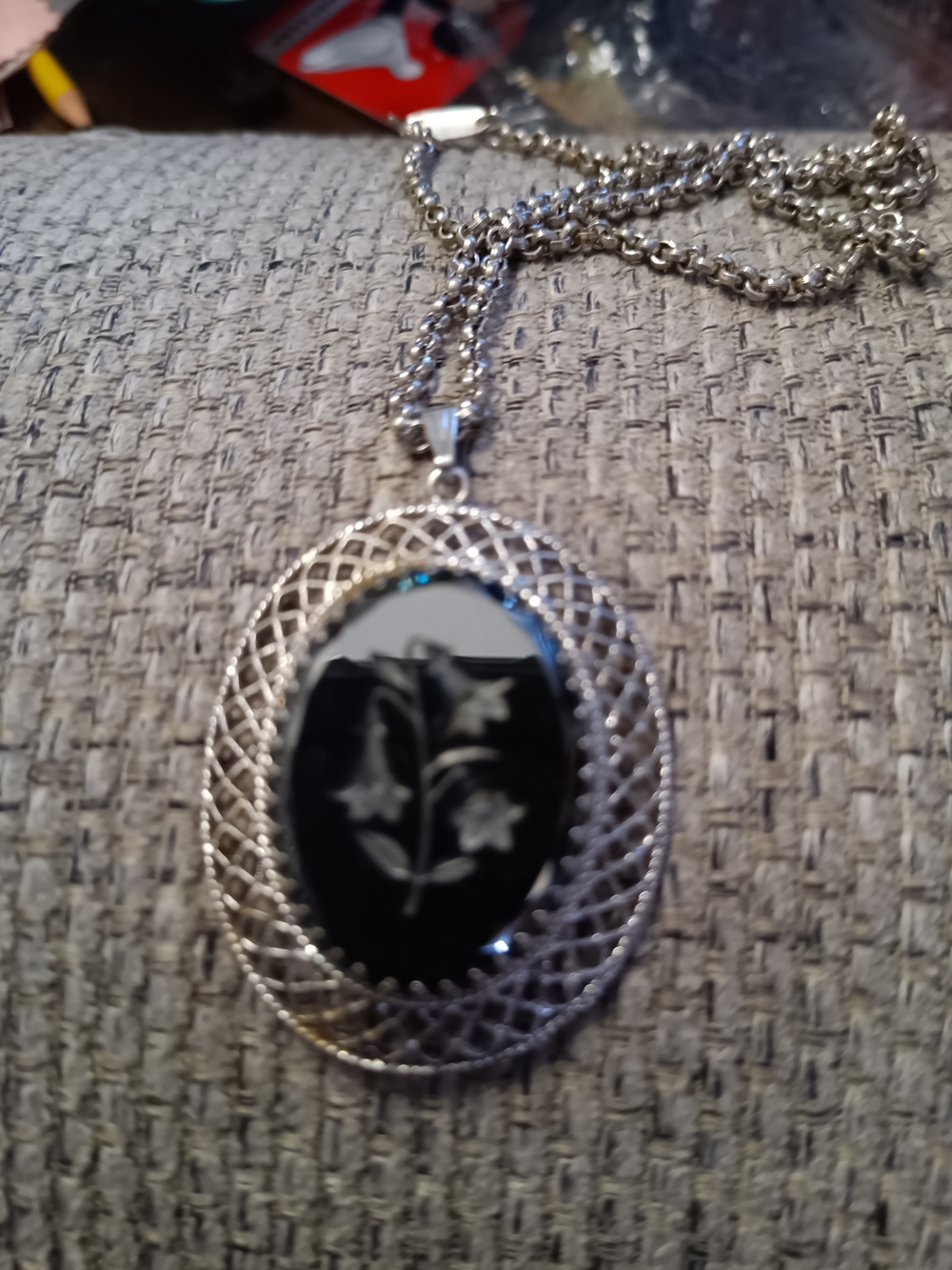 Whiting And Davis Filigree Intaglio